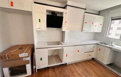 Ethem Efendi Caddesi Satılık 3+1 Özel Ada Mutfaklı Balkonlu