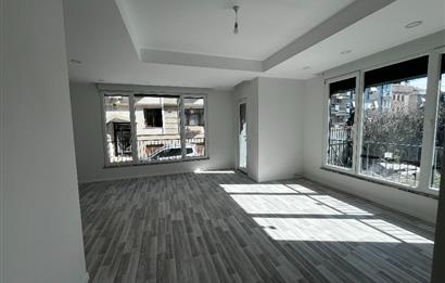 YEŞİLKÖY MERKEZ DE SIFIR BİNADA ARA KAT OTURUMA HAZIR 2+1 DAİRE