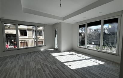 YEŞİLKÖY MERKEZ DE SIFIR BİNADA ARA KAT OTURUMA HAZIR 2+1 DAİRE