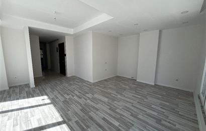 YEŞİLKÖY MERKEZ DE SIFIR BİNADA ARA KAT OTURUMA HAZIR 2+1 DAİRE