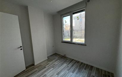 YEŞİLKÖY MERKEZ DE SIFIR BİNADA ARA KAT OTURUMA HAZIR 2+1 DAİRE