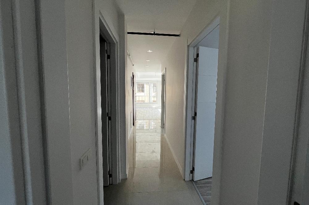 YEŞİLKÖY MERKEZ DE SIFIR BİNADA ARA KAT OTURUMA HAZIR 2+1 DAİRE