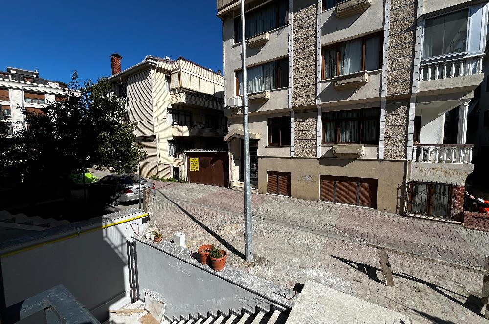 YEŞİLKÖY MERKEZ DE SIFIR BİNADA ARA KAT OTURUMA HAZIR 2+1 DAİRE