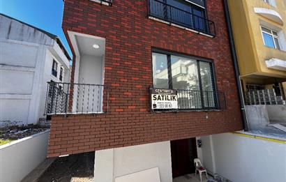 YEŞİLKÖY MERKEZ DE SIFIR BİNADA ARA KAT OTURUMA HAZIR 2+1 DAİRE