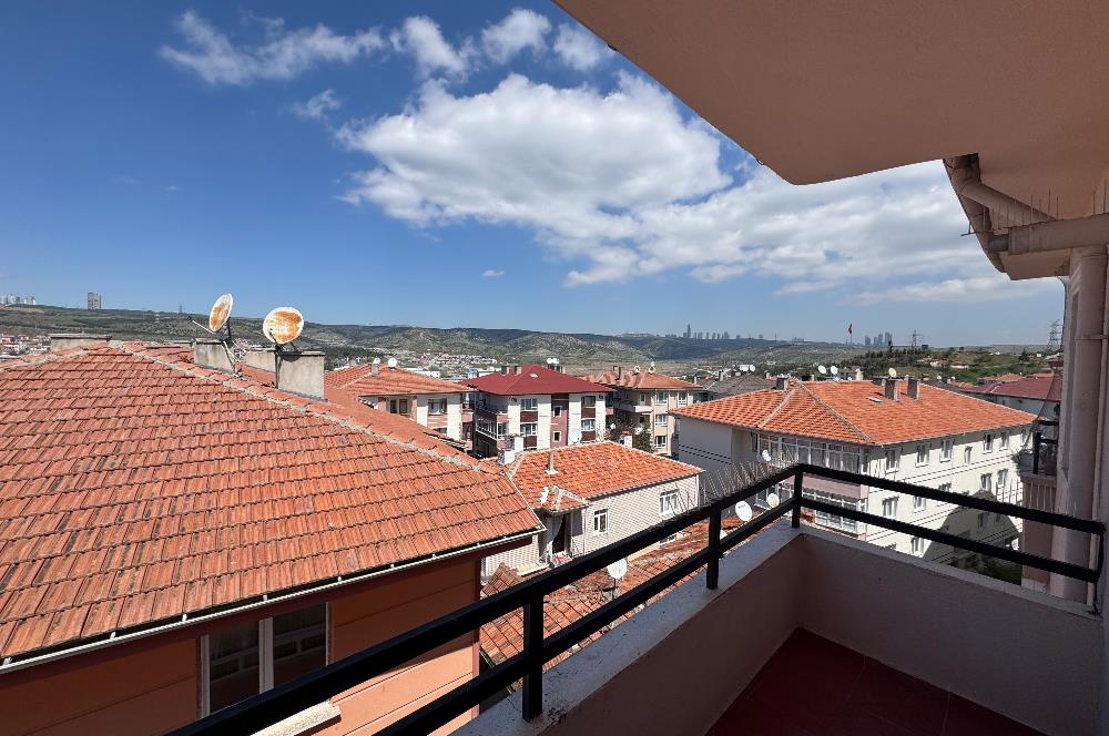 Şafak Mahallesi’nde Manzaralı Geniş 3+1 Kiralık