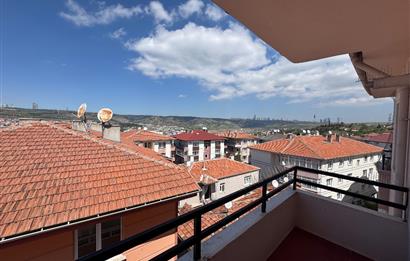 Şafak Mahallesi’nde Manzaralı Geniş 3+1 Kiralık