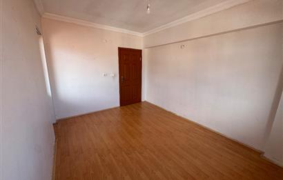 Şafak Mahallesi’nde Manzaralı Geniş 3+1 Kiralık