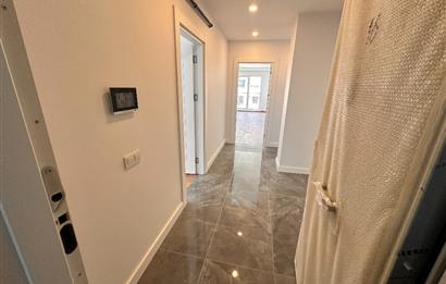 Ethem Efendi Caddesi Satılık 3+1 Özel Ada Mutfaklı Balkonlu