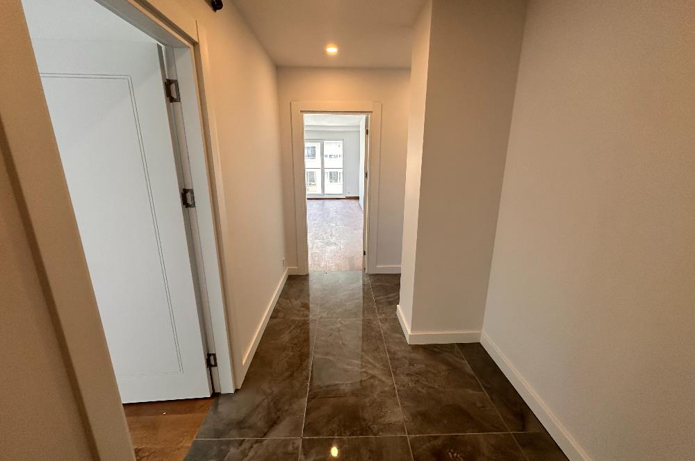 Ethem Efendi Caddesi Satılık 3+1 Özel Ada Mutfaklı Balkonlu