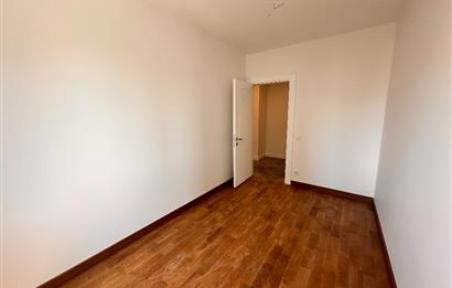 Ethem Efendi Caddesi Satılık 3+1 Özel Ada Mutfaklı Balkonlu