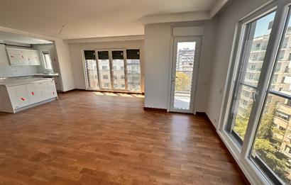 Ethem Efendi Caddesi Satılık 3+1 Özel Ada Mutfaklı Balkonlu