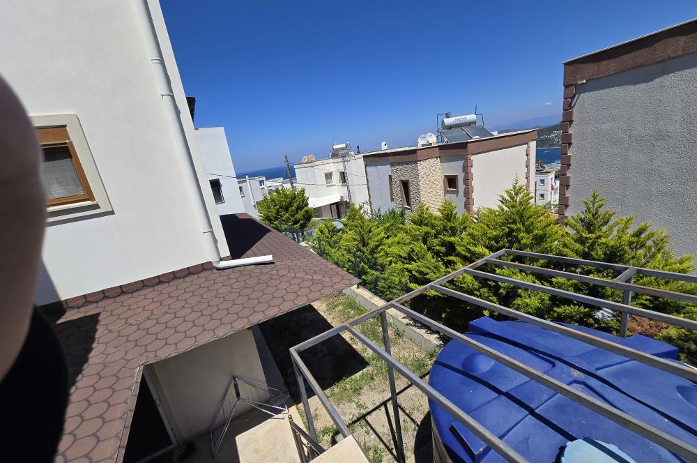 Bodrum Gümüşlükte Deniz Manzaralı 3+2 Satılık Tripleks
