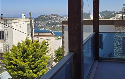 Bodrum Gümüşlükte Deniz Manzaralı 3+2 Satılık Tripleks