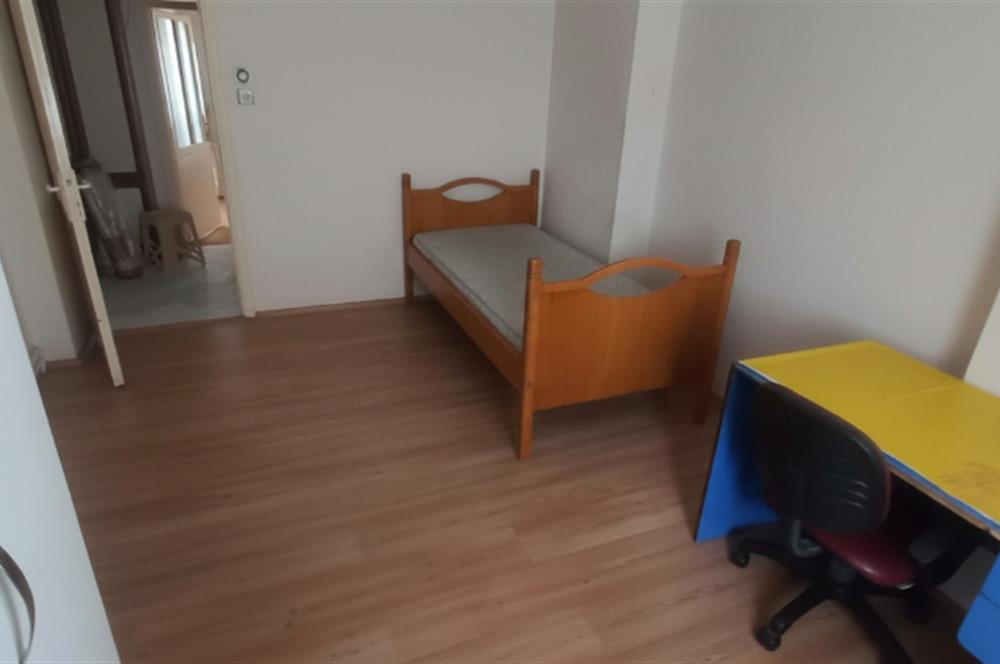 Altıeylül Hacı İlbey'de Kiralık Eşyalı 2+1 Daire