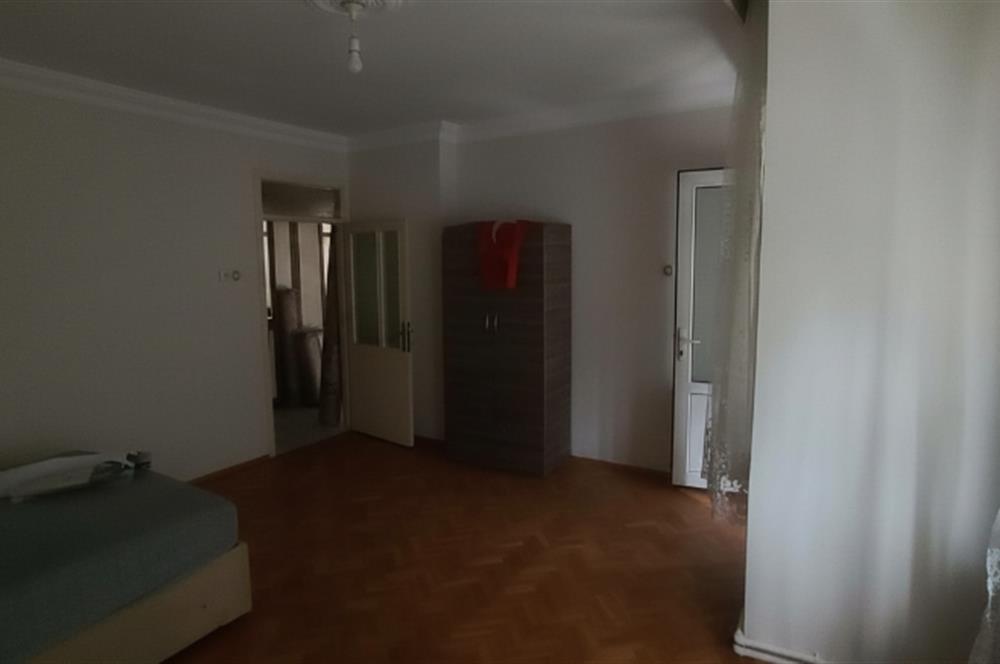 Altıeylül Hacı İlbey'de Kiralık Eşyalı 2+1 Daire