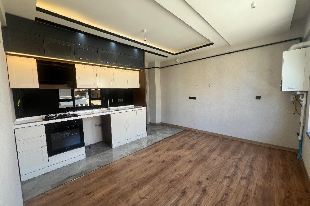 BAHÇELİEVLER'DE MERKEZİ KONUMDA 2+1 KİRALIK DAİRE