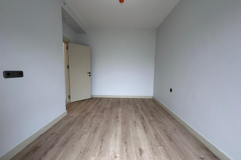 C21 ROOF EMLAK KONUT 10.ETAP CAM BALKONLU PARK MANZARALI 2+1