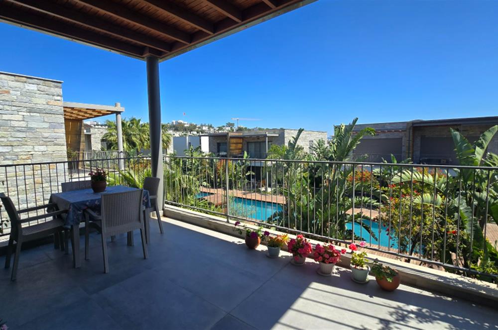 BODRUM KONACIK SİTE İÇİNDE EŞYALI 2+1 DAİRE