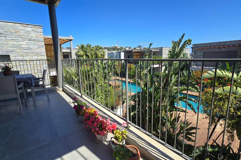 BODRUM KONACIK SİTE İÇİNDE EŞYALI 2+1 DAİRE