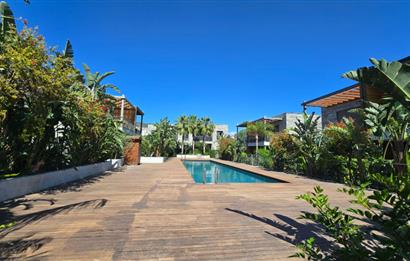 BODRUM KONACIK SİTE İÇİNDE EŞYALI 2+1 DAİRE