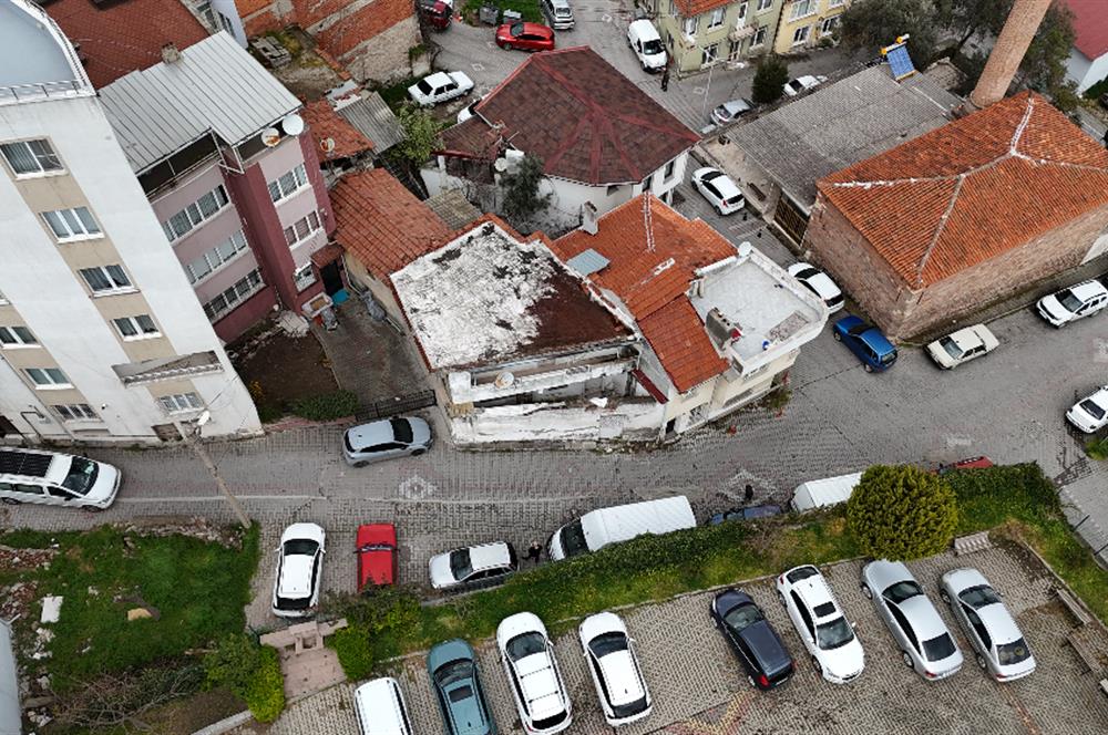 C21 WİNNER ÇARŞI MERKEZDE 5 KAT İMARLI ARSA VE KARGİR EV