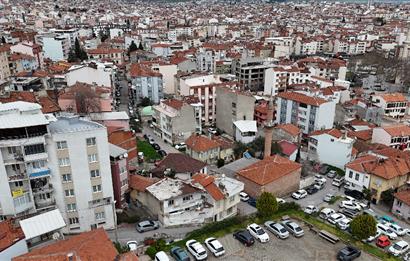 C21 WİNNER ÇARŞI MERKEZDE 5 KAT İMARLI ARSA VE KARGİR EV