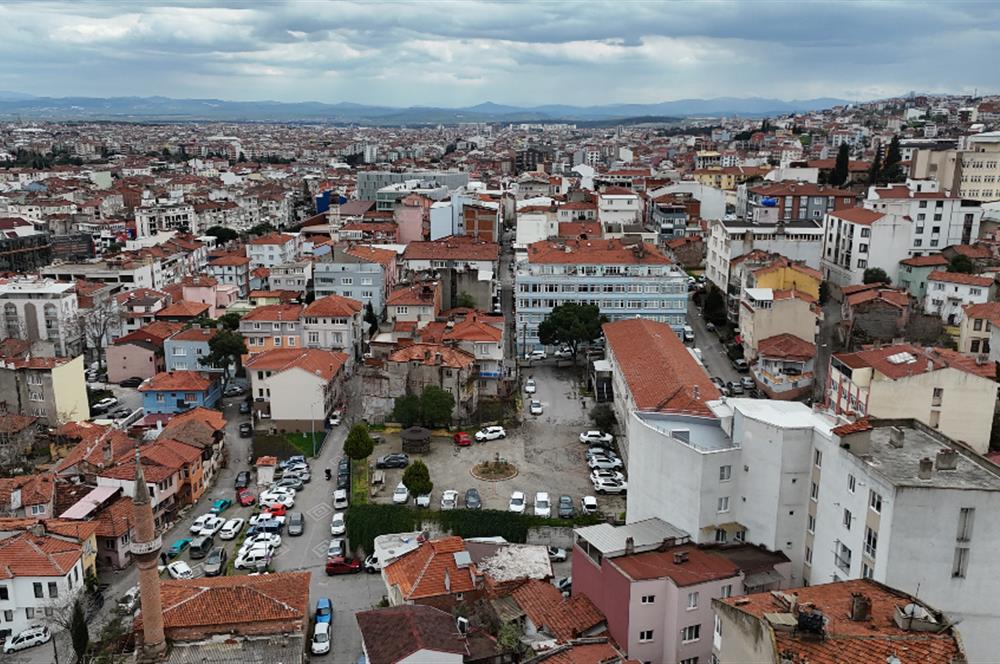 C21 WİNNER ÇARŞI MERKEZDE 5 KAT İMARLI ARSA VE KARGİR EV