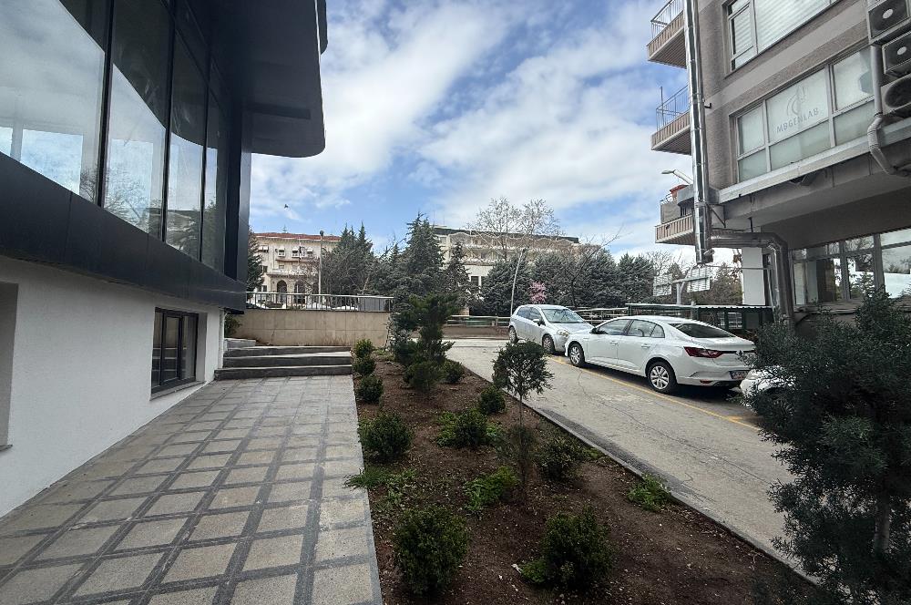 ATATÜRK BULVARI'NDA CADDE ÜSTÜ BİNADA SIFIR DÜKKAN