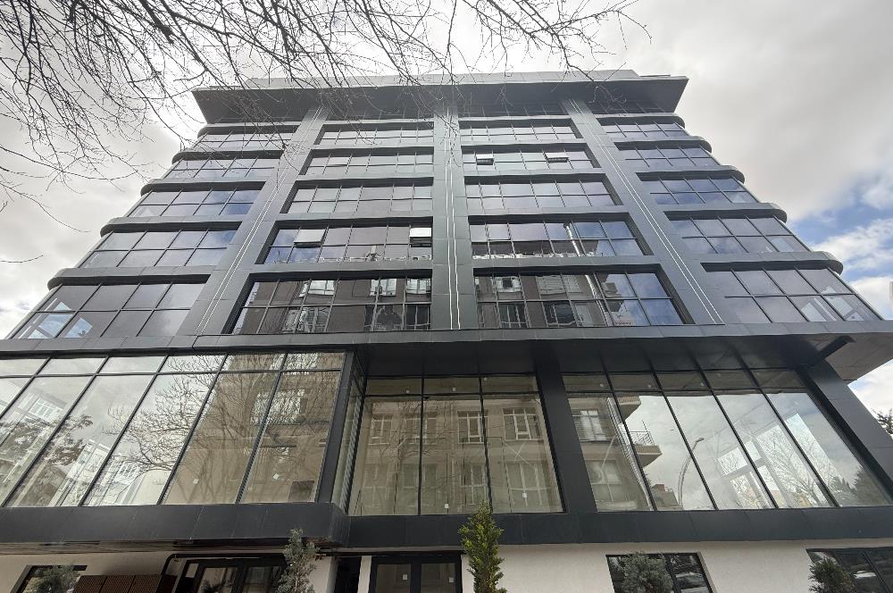 ATATÜRK BULVARI'NDA CADDE ÜSTÜ BİNADA SIFIR DÜKKAN