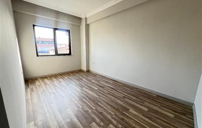 TOYGAR'DA MERKEZİ KONUM GENİŞ ARA KAT SATILIK SIFIR 2+1 DAİRE