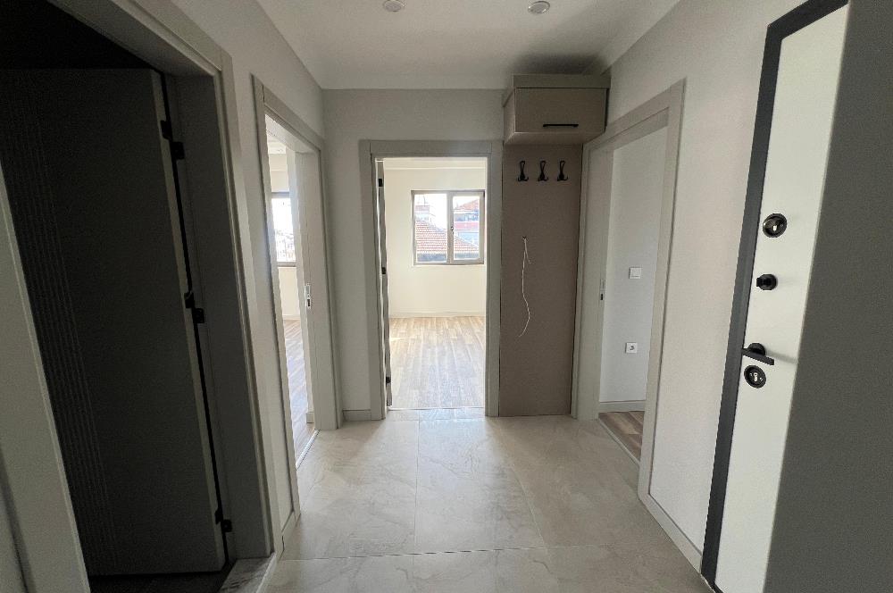 TOYGAR'DA MERKEZİ KONUM GENİŞ ARA KAT SATILIK SIFIR 2+1 DAİRE