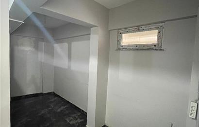 CENTURY21'DEN BAHÇELİEVLERDE KİRALIK DÜKKAN!