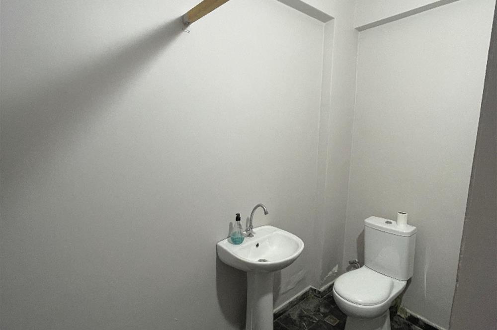 CENTURY21'DEN BAHÇELİEVLERDE KİRALIK DÜKKAN!