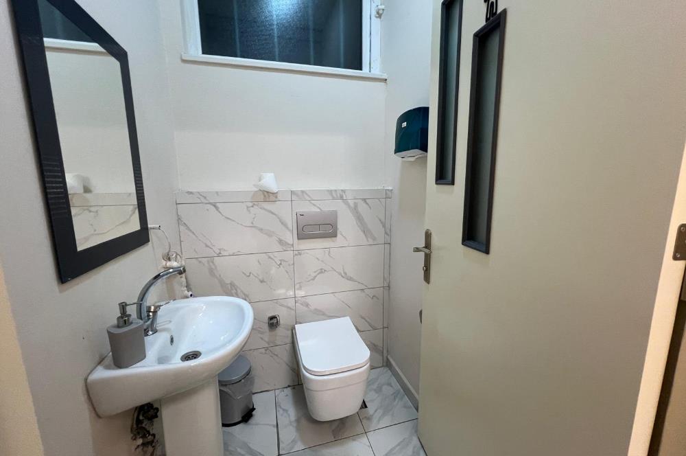 PAŞAALANI SABRİ UĞUR CD.ÜZERİ YATIRIMLIK 245 M2 SATILIK İŞ YERİ