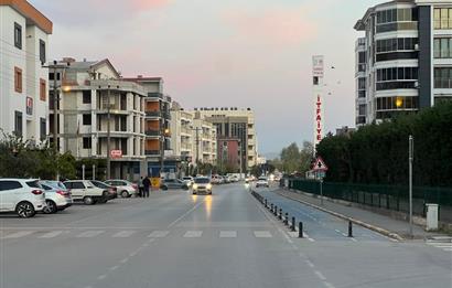 PAŞAALANI SABRİ UĞUR CD.ÜZERİ YATIRIMLIK 245 M2 SATILIK İŞ YERİ