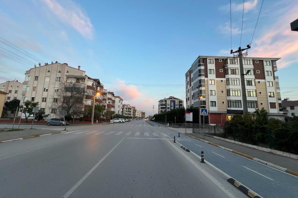 PAŞAALANI SABRİ UĞUR CD.ÜZERİ YATIRIMLIK 245 M2 SATILIK İŞ YERİ
