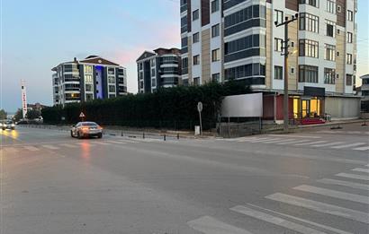 PAŞAALANI SABRİ UĞUR CD.ÜZERİ YATIRIMLIK 245 M2 SATILIK İŞ YERİ