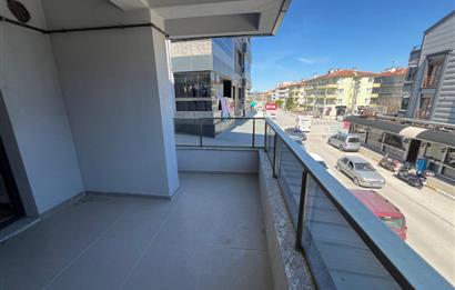 PAŞAALANI MERKEZİ KONUM GENİŞ ARA KAT SATILIK SIFIR 3+1 DAİRE
