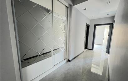 PAŞAALANI MERKEZİ KONUM GENİŞ ARA KAT SATILIK SIFIR 3+1 DAİRE