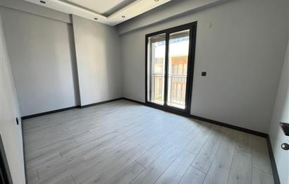 PAŞAALANI MERKEZİ KONUM GENİŞ ARA KAT SATILIK SIFIR 3+1 DAİRE