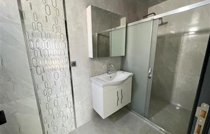 PAŞAALANI MERKEZİ KONUM GENİŞ ARA KAT SATILIK SIFIR 3+1 DAİRE