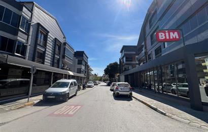 PAŞAALANI MERKEZİ KONUM GENİŞ ARA KAT SATILIK SIFIR 3+1 DAİRE