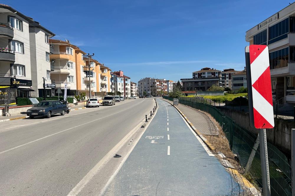 PAŞAALANI MERKEZİ KONUM GENİŞ ARA KAT SATILIK SIFIR 3+1 DAİRE