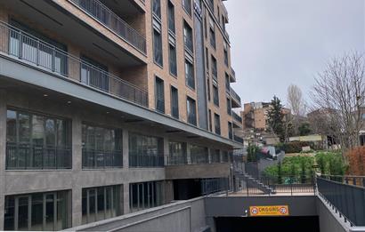 Ataşehir, Barbaros'ta Kiralık Ofis