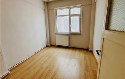 ALTINTEPE , KLAVUZ ÇAYIRI , 1+1 BAHÇEKATI KİRALIK DAİRE