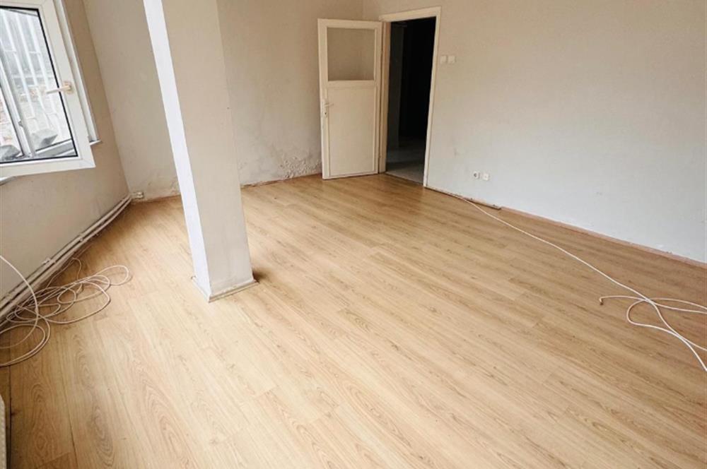 ALTINTEPE , KLAVUZ ÇAYIRI , 1+1 BAHÇEKATI KİRALIK DAİRE