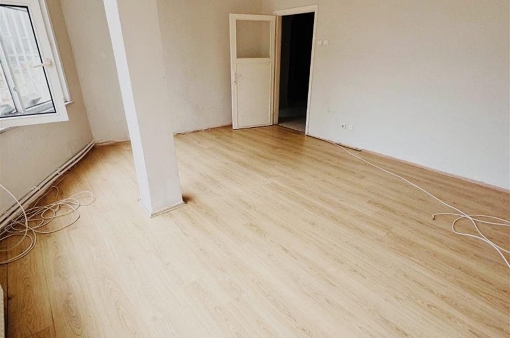 ALTINTEPE , KLAVUZ ÇAYIRI , 1+1 BAHÇEKATI KİRALIK DAİRE