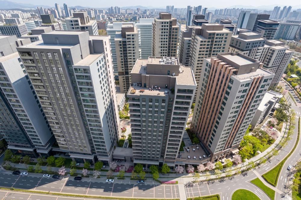 C21 ROOF'DAN EMLAK KONUT YENİ FİKİRTEPE 3. ETAP PRESTİJ CADDE 4+1