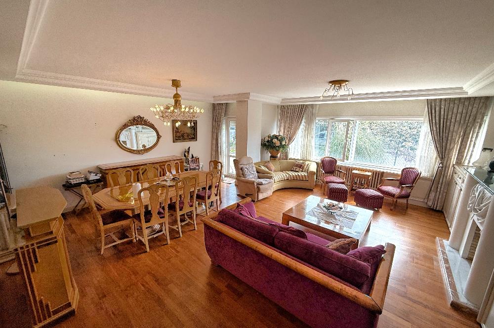 Ulus Çamlıtepe Sitesi'nde Satılık 3+1 Daire