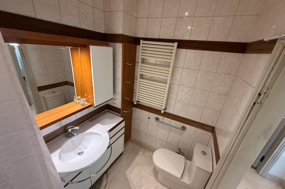 Ulus Çamlıtepe Sitesi'nde Satılık 3+1 Daire